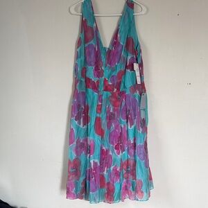 Adrianna Papell Floral V-Neck Sleeveless Dress 16w